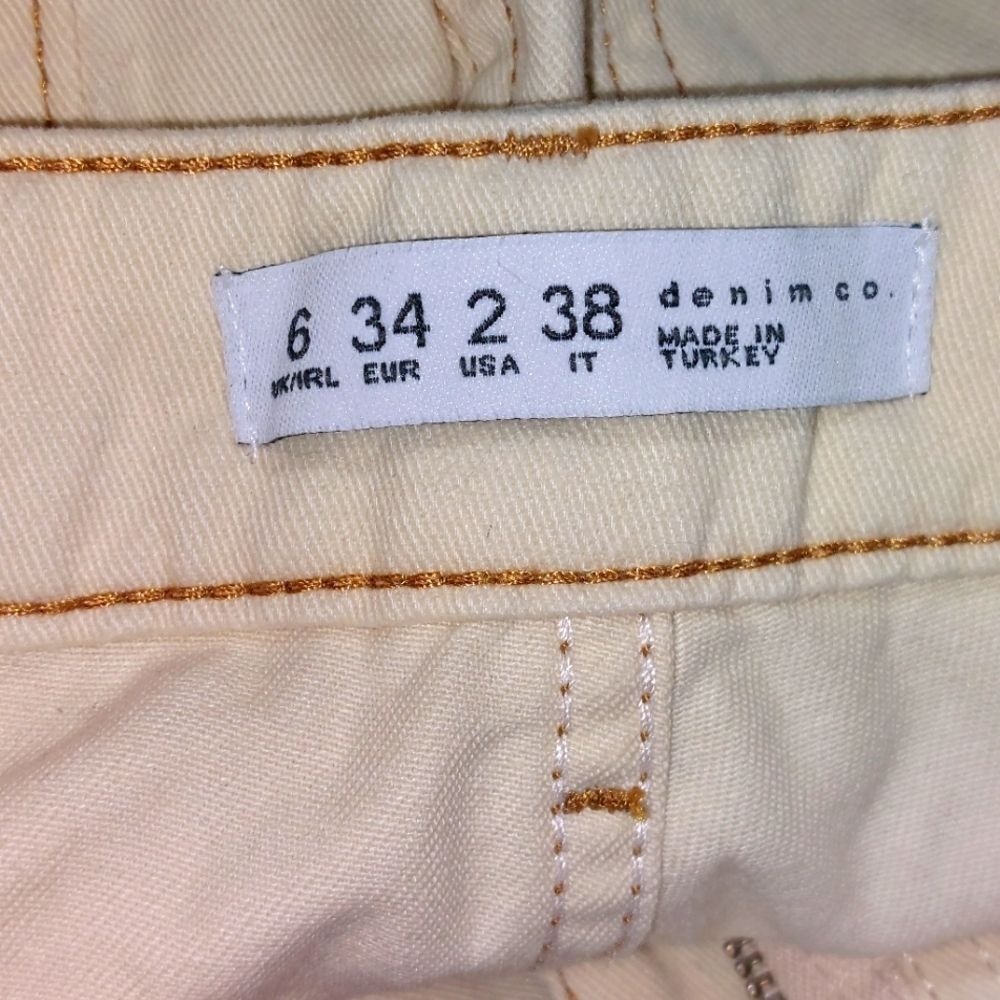 Denim Co. Women's 100% Cotton High Waist Wide Leg Cargo Jeans Cream Size 2 EUC - Picture 10 of 12